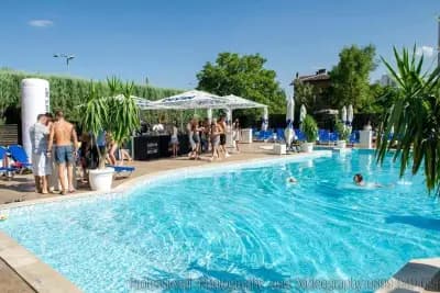 Club CAMAY Beach