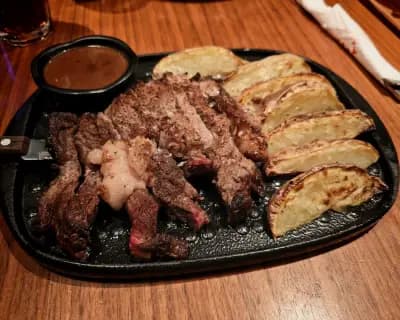 Happy Bar & Grill Shell South