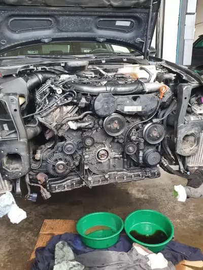 Автокомплекс Джони Ауто