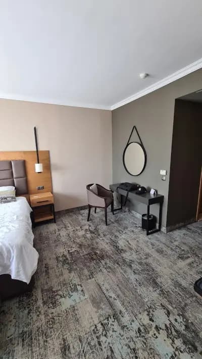 Expo Sofia Hotel - Free Arrival shuttle bus - Free Parking - Free Compliments - Free Wi-Fi