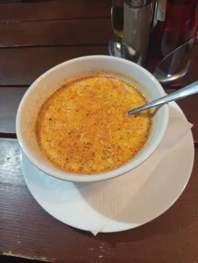 Ресторант „Мон Ами“ (Яслите)
