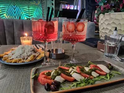 Релакс бар и динър