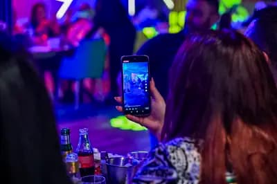 Bouzouki LIVE Restaurant