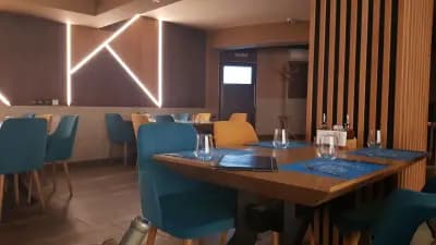 Bouzouki LIVE Restaurant