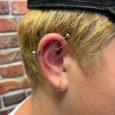 Body Piercing Studio „Famous“