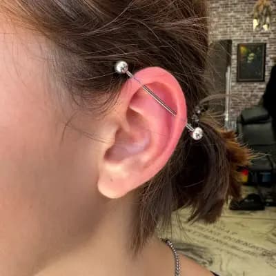 Body Piercing Studio „Famous“