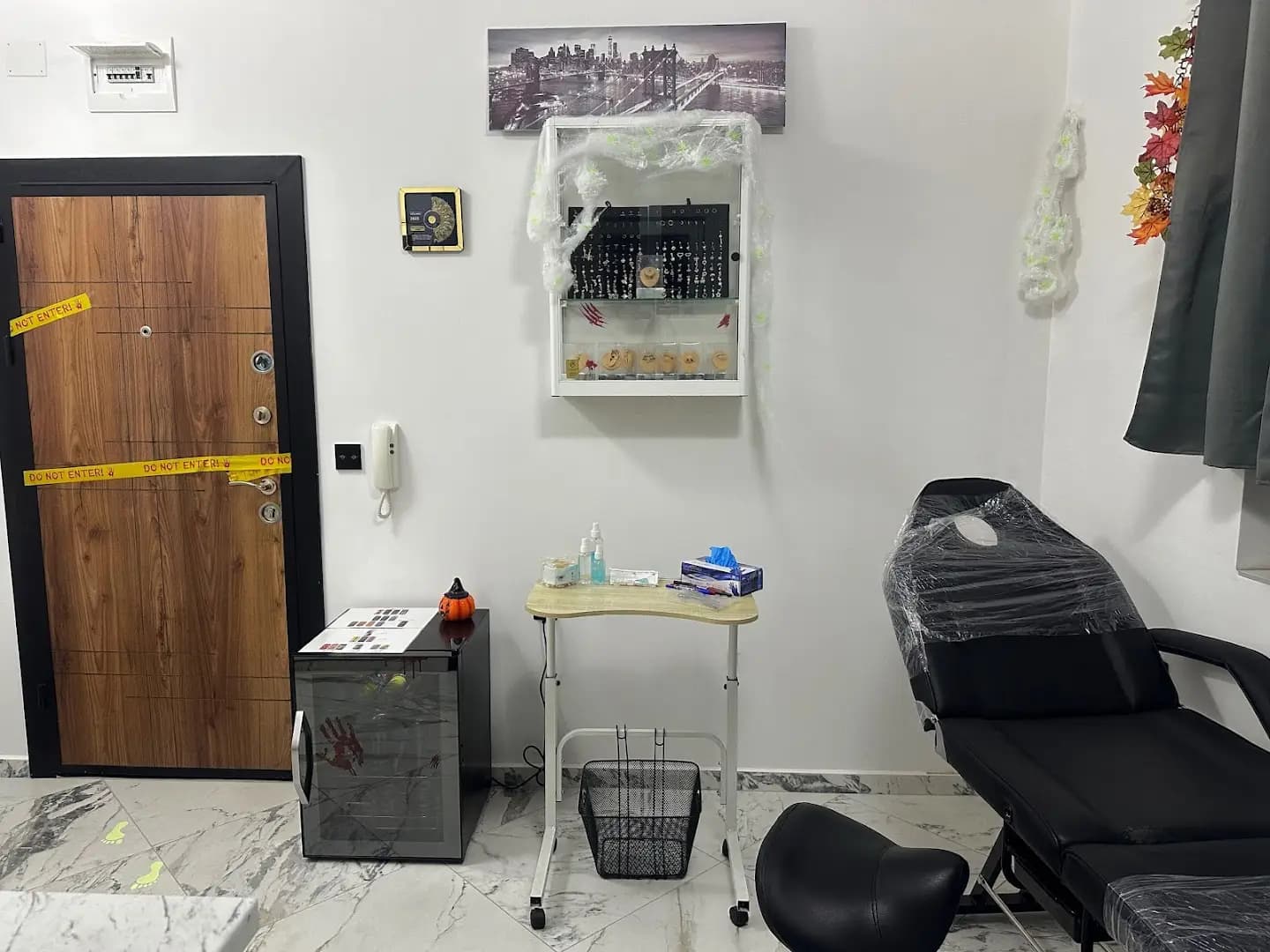 Body Piercing Studio „Famous“