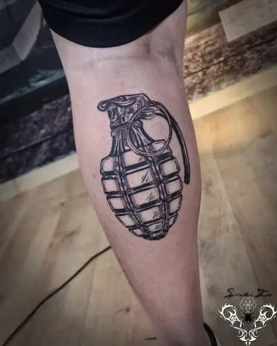 Студио за татуировки "Spider Ink"
