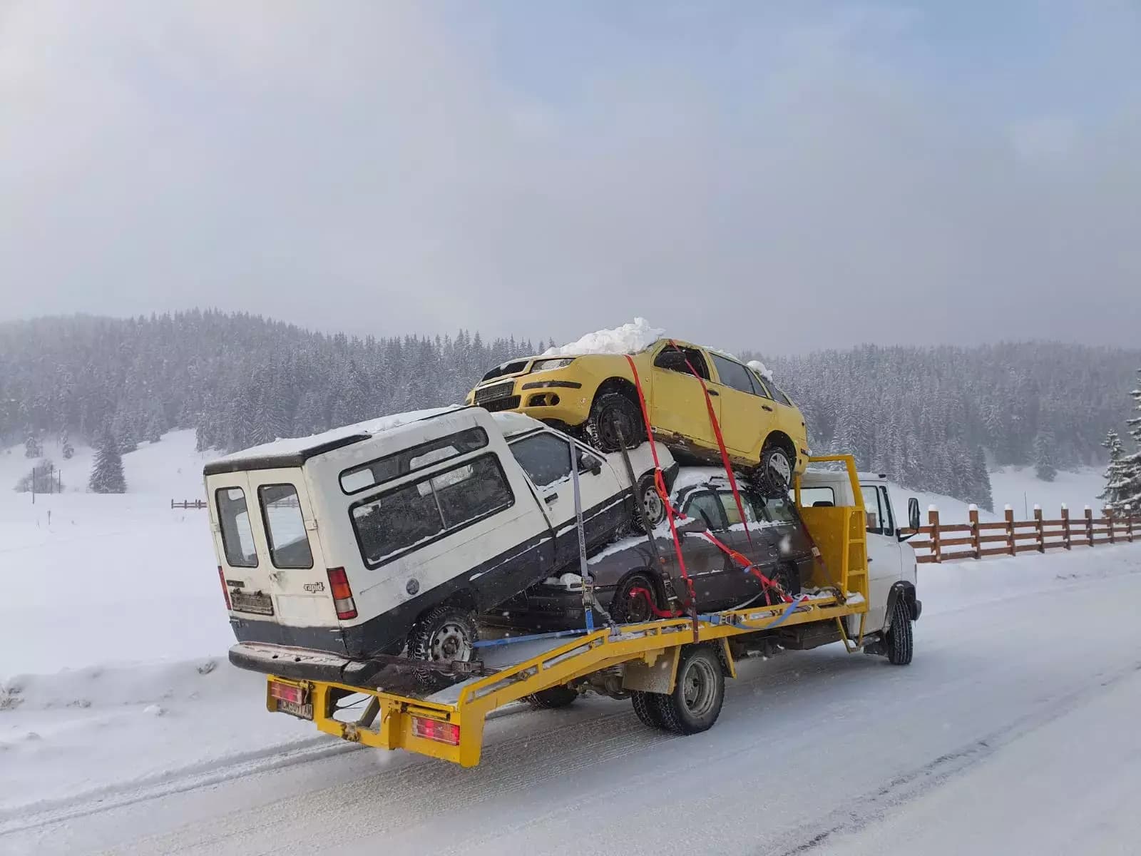 Брадърс-555 І Пътна помощ 24/7 І Авариен транспорт І Теглене и превоз на автомобили І Ремонт на място