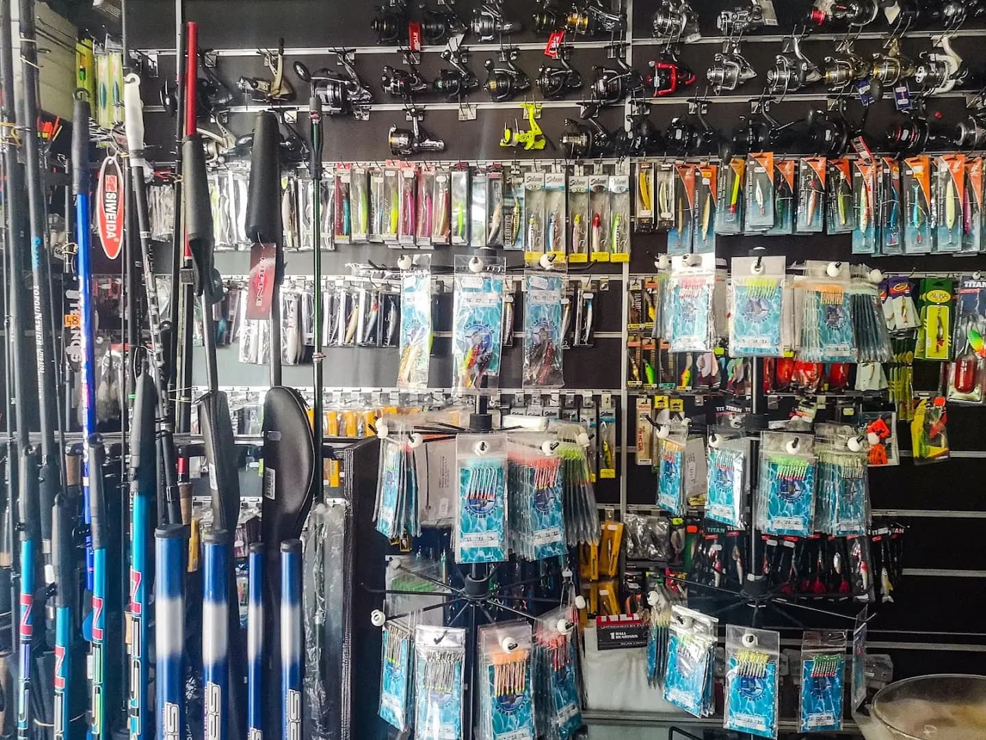 Риболовен магазин "МАРЛИН" / Fishing shop MARLIN