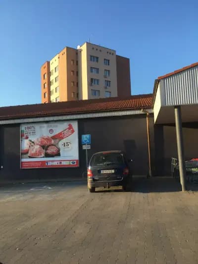T MARKET