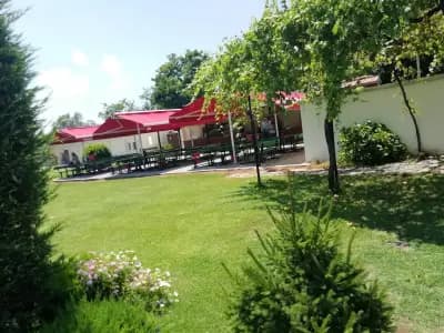 Плувен басейн към к-с „Аглика“
