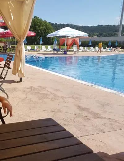 Ozio Pool