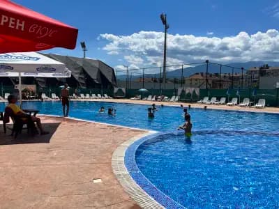 Ozio Pool