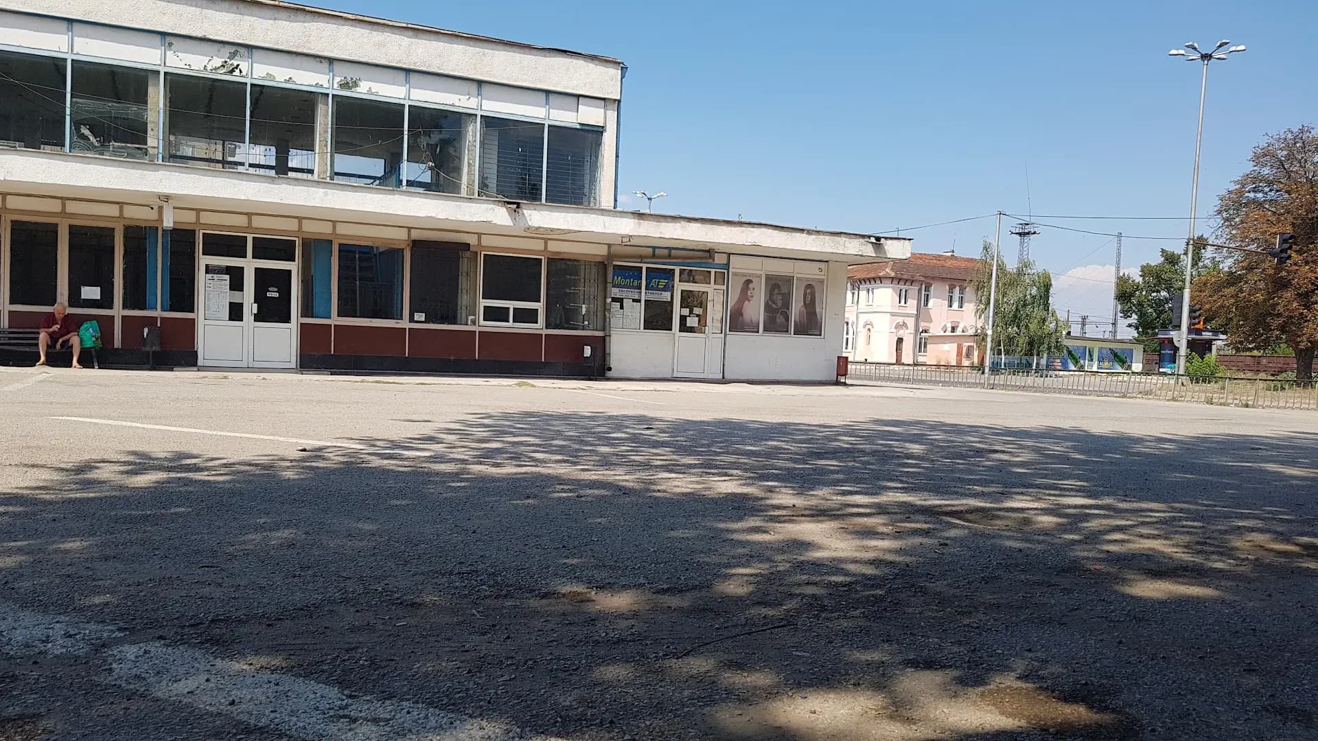 Автогара Лом