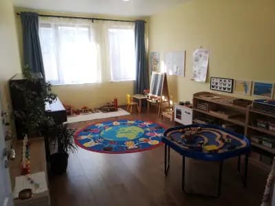 Монтесори къща Детска усмивка