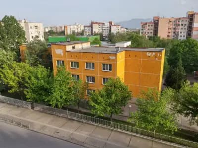 ДГ „Едгар Бороу“