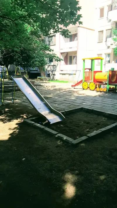 ДГ „Кремена“