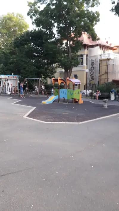 Детска площадка