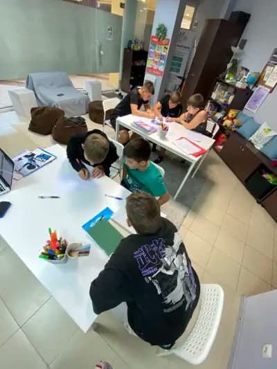 The English Hub