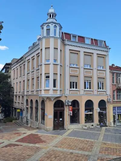 частен съдебен изпълнител Росен Русев