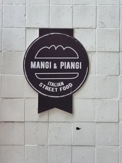Mangi & Piangi Street Food ( ул. Иван Вазов 6 )