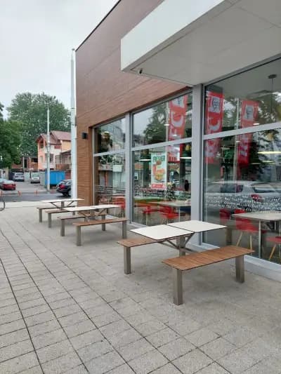 KFC Drive-thru