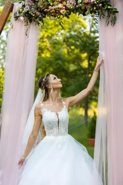 LOPARSKI CREATIVE STUDIO - Сватбен Фотограф | Свето Кръщение | Фото Студио Пловдив