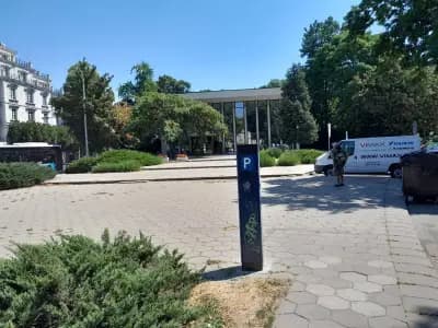 Дом на младоженците