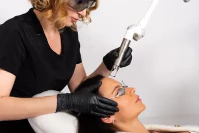 REVERSE Dermatology and Aesthetics