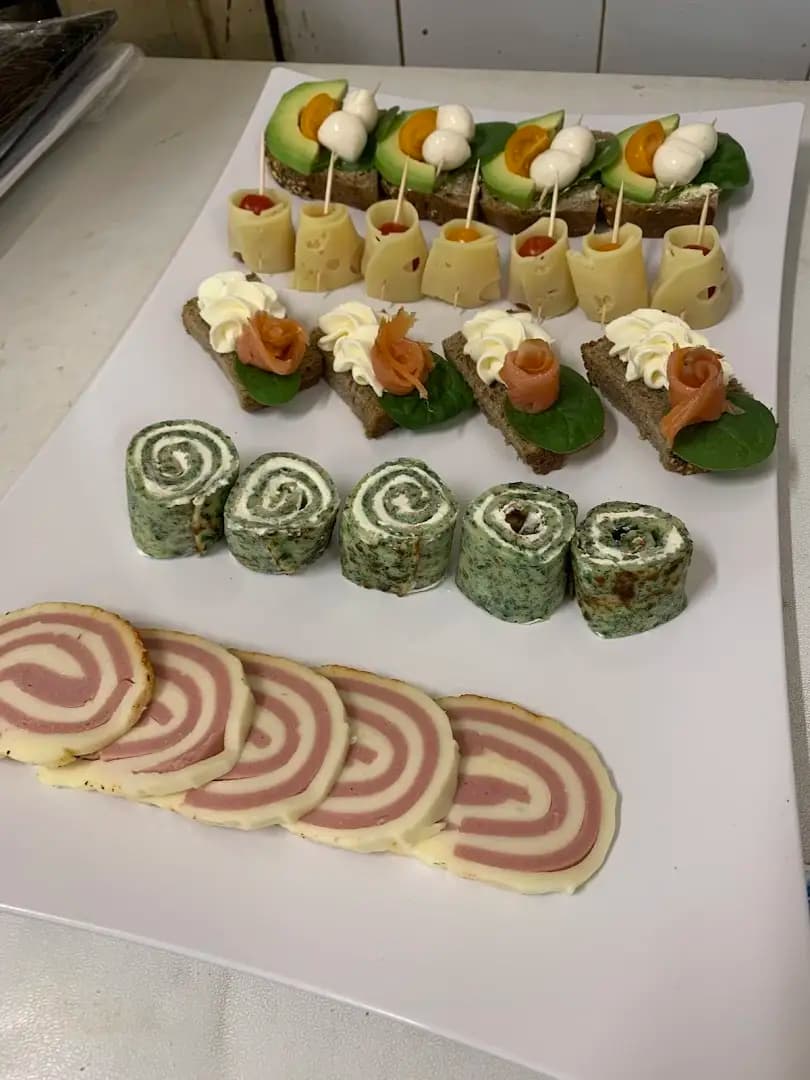 PRESLAVA CATERING
