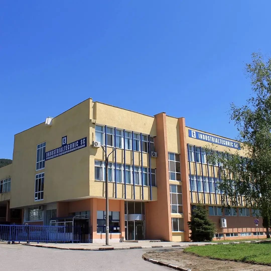 ИНДУСТРИАЛТЕХНИК АД