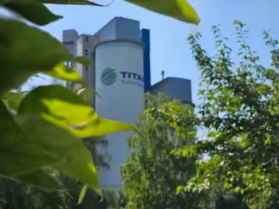Циментов завод Титан Златна Панега