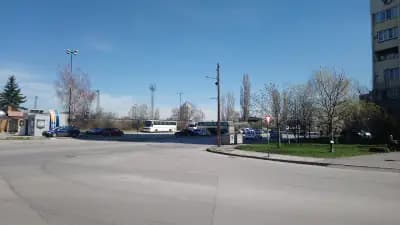 Автогара „Захарна фабрика“