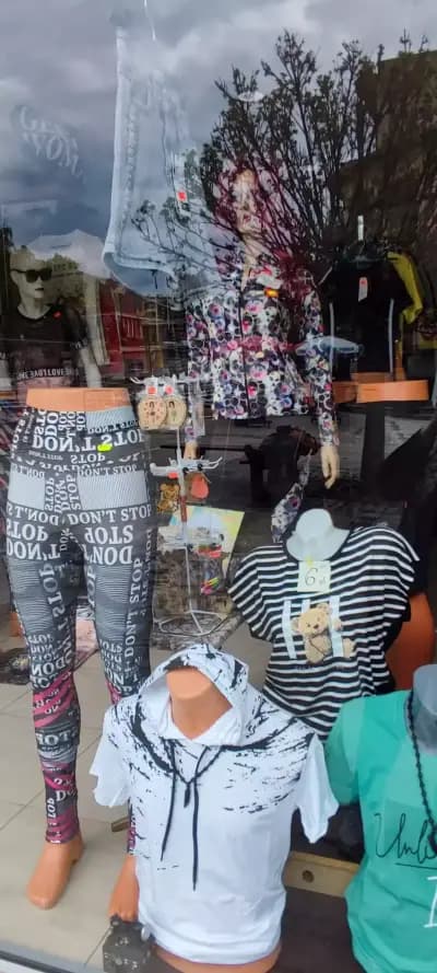 J & V FASHION ДАМСКА И МЪЖКА МОДА