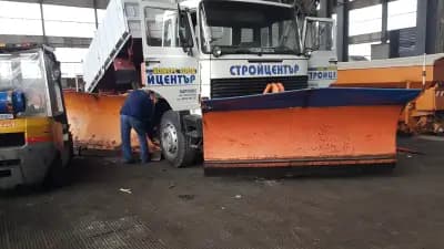 СПС Комерс | Автомобилен сервиз | Транспорт и логистика | Платформа за товарни автомобили под наем
