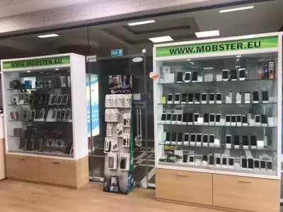 Мобстър магазин за телефони