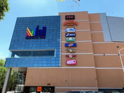 Магазин за аксесоари за телефони Fonax (Mall Markovo Tepe)