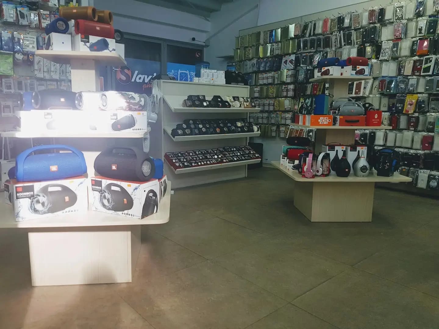 Slavi phone