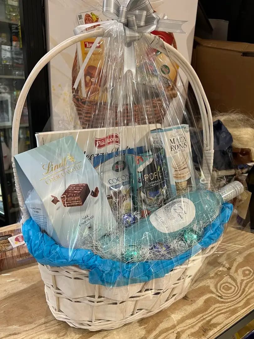 Подаръчни Кошници Gift Baskets BG