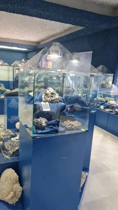 Mineral Shop-Madan -Bulgaria