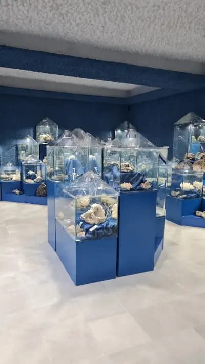 Mineral Shop-Madan -Bulgaria