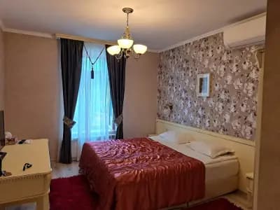 Вила Париж