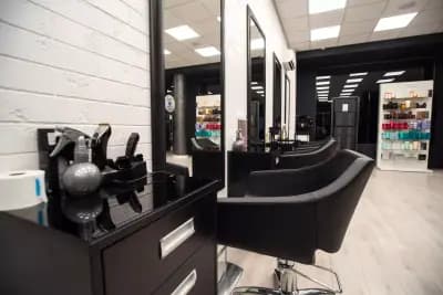Salon Stephan Lagera
