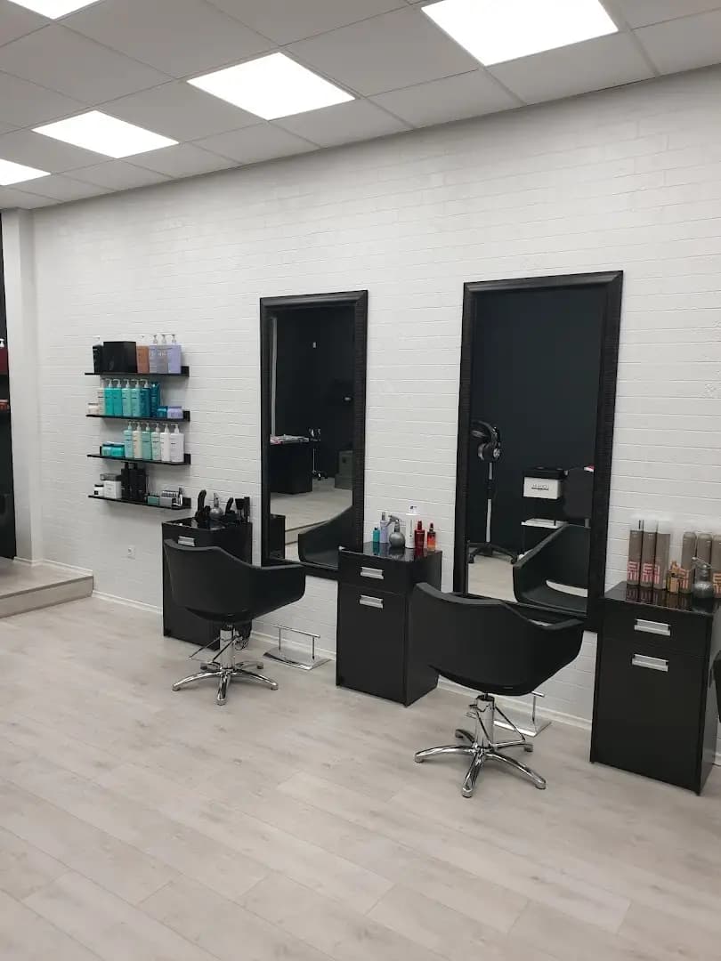 Salon Stephan Lagera