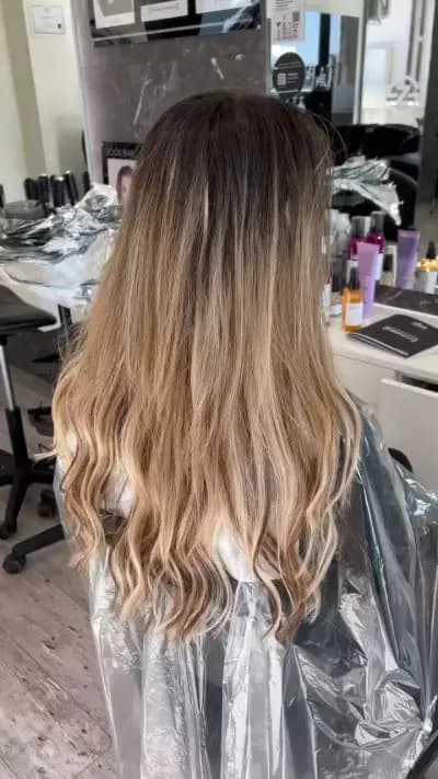 Deluxe Fashion HAIR - Фризьорски салон