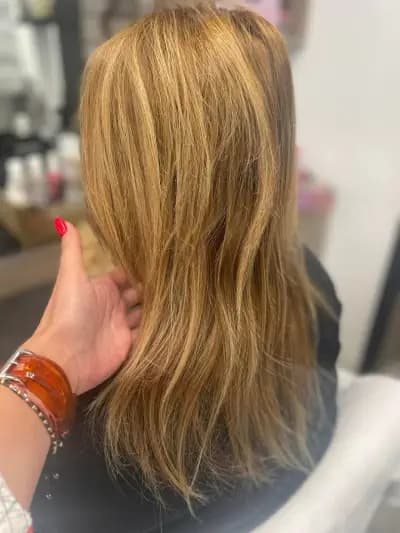 Фризьорски салон Hair Light