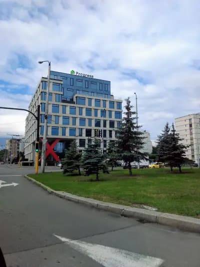 Salon Inspire - Mladost