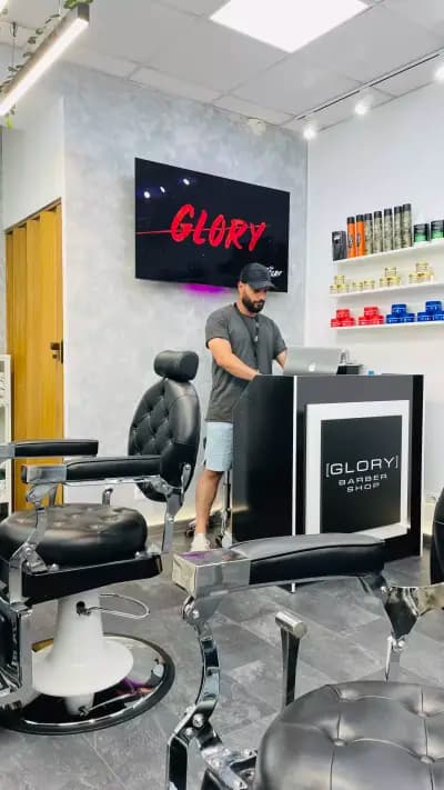 Glory barbershop - фризьорски салон Студентски град, София
