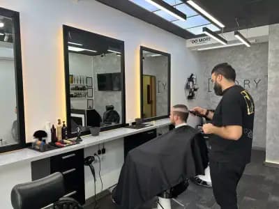 Glory barbershop - фризьорски салон Студентски град, София